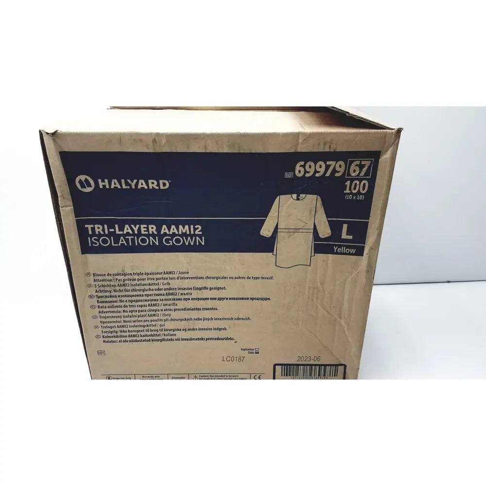 Yellow halyard tri layer aam2 isolation gown size l shown from the back in a 100 count case halyard tri pack