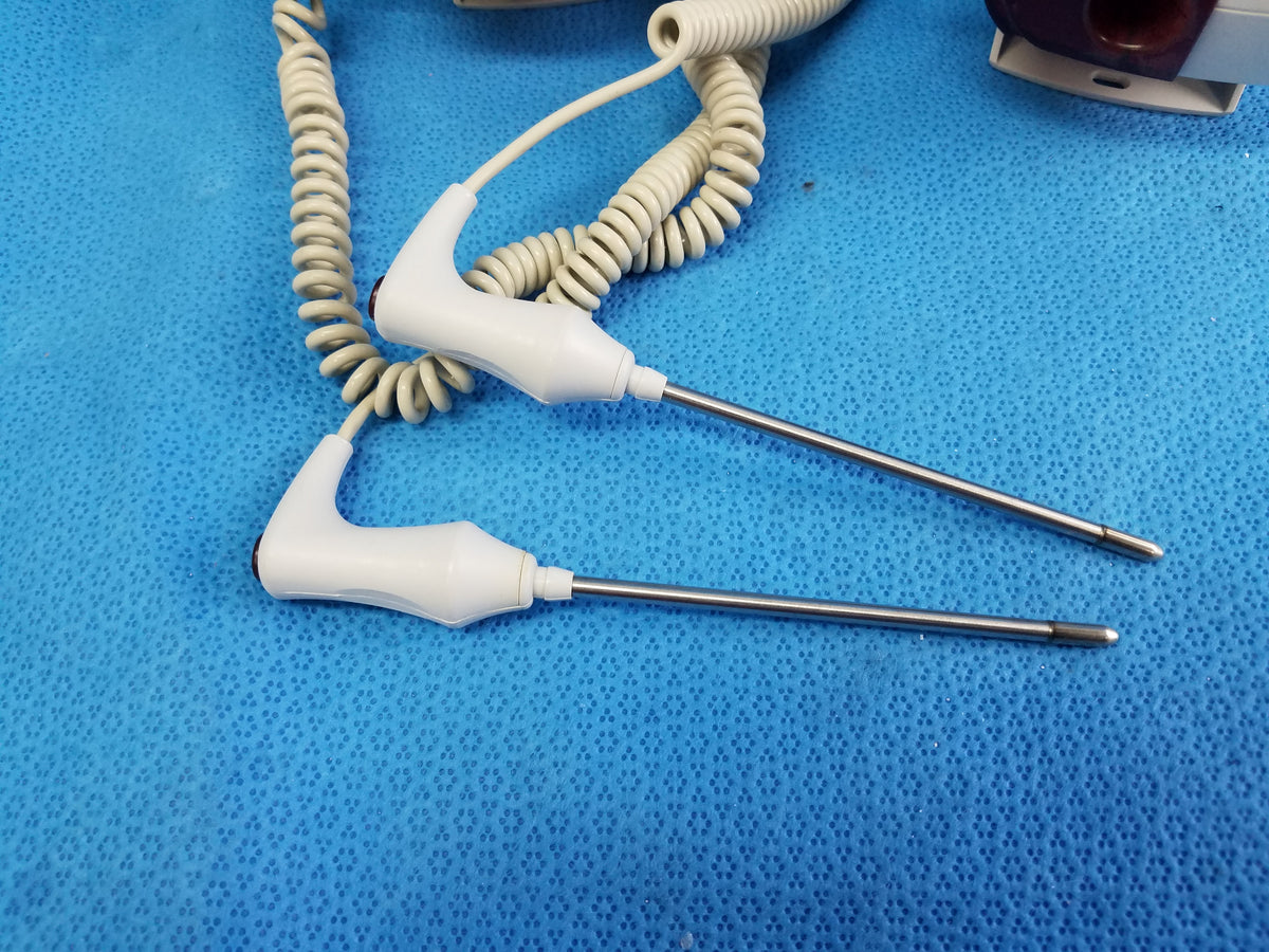 Lot of 2 Welch Allyn 901053 SureTemp Plus Electronic Thermometers With Probes