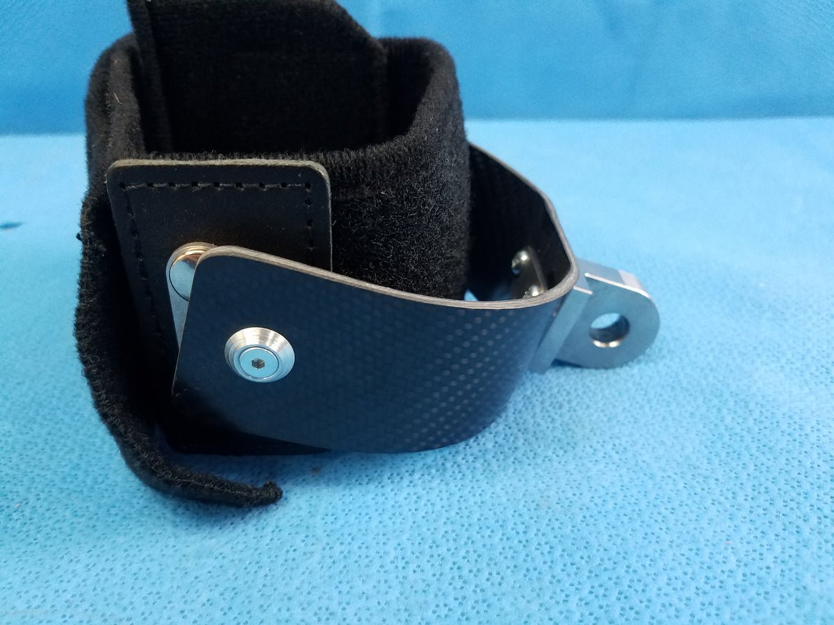 Carbon Fiber Surgical Positioning Cuff With Clevis Mount 5a R