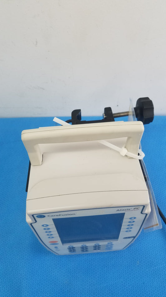 Care Fusion 8015 Alaris PC Infusion Pump