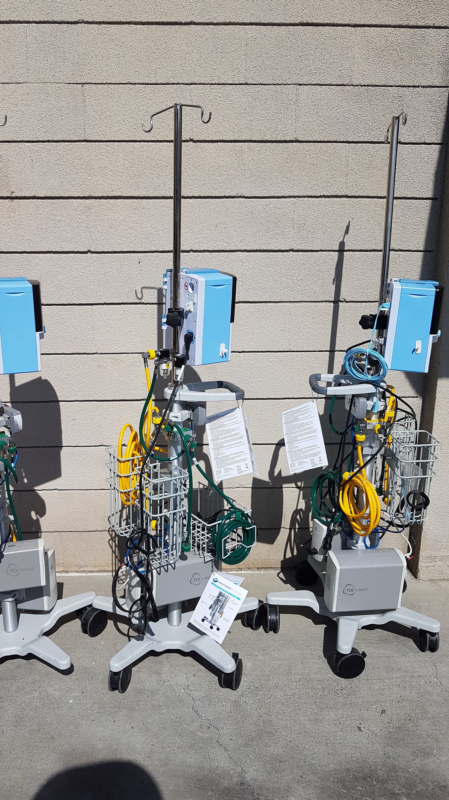 Lot of 3 Hi-VNI Technology Precision Flow Plus Respiratory Therapy Units With Stands