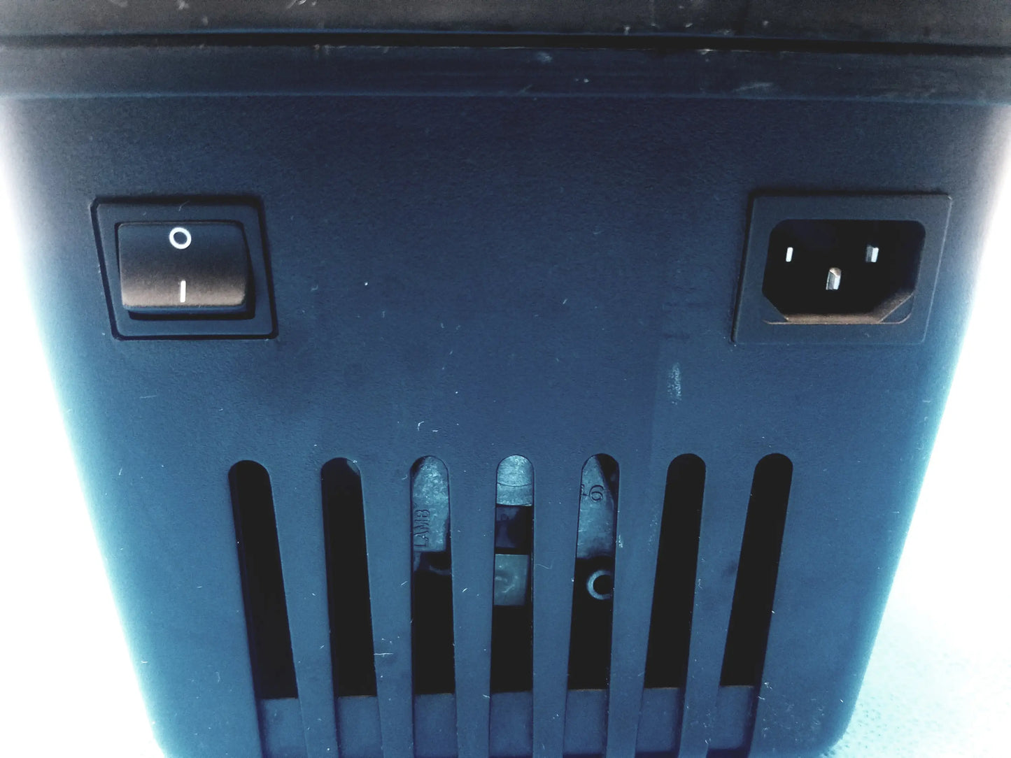 3M Electronics 497 Service Vacuum Service Vacuum, second-hand product photo 14