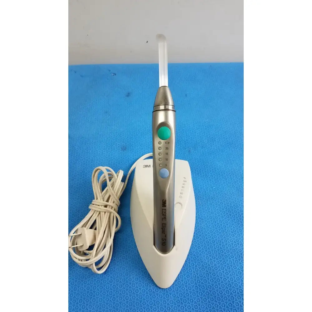 Reuse Medical 3M ESPE Elipar S10 LED Dental Curing Light – Cordless – Dental Equipment Dental Curing Lights, second-hand product photo 1