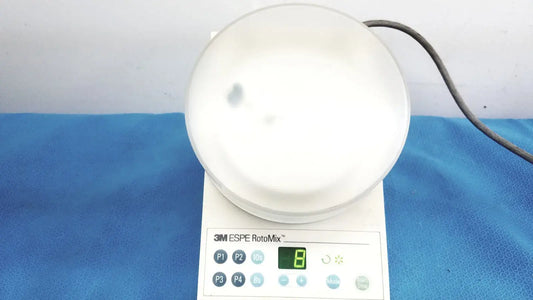 Reuse Medical 3M ESPE ROTOMIX Capsule Mixing Unit 120V / 60 Hz D-82229 Other Medical & Lab Equipment, second-hand product photo 1