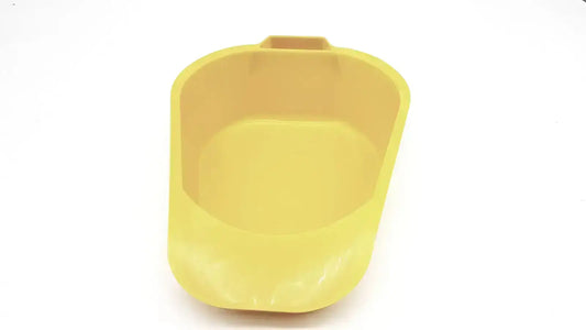 Medegen 50/CS Medegen Fracture Bedpan 12" Plastic Gold 1.1 Quart 1040ml H100-05 Bedpan, second-hand product photo 2