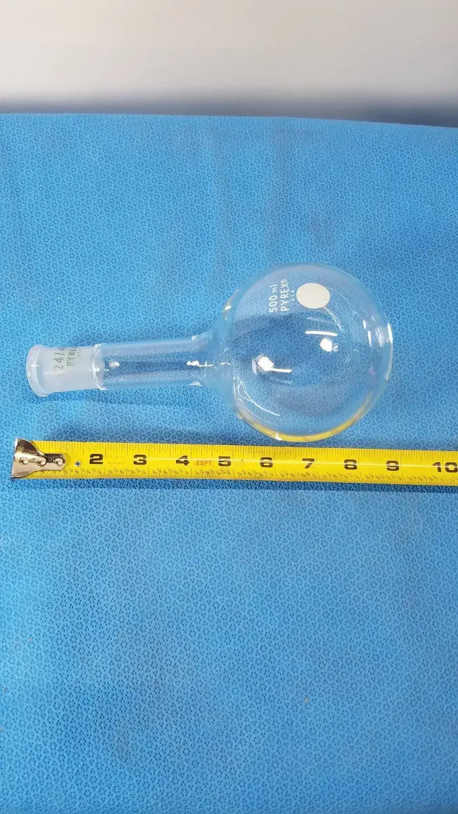 PYREX 500ml Corning PYREX Flat Bottom Boiling Flask – Single Neck 24/40 Boiling Flask, second-hand product photo 4