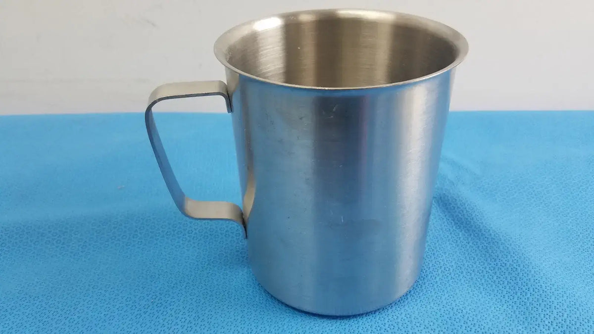 Reuse Medical 500ml Stainless Steel Medical Lab Beaker General Pitcher Surgical & Orthopedic Instruments, second-hand product photo 1