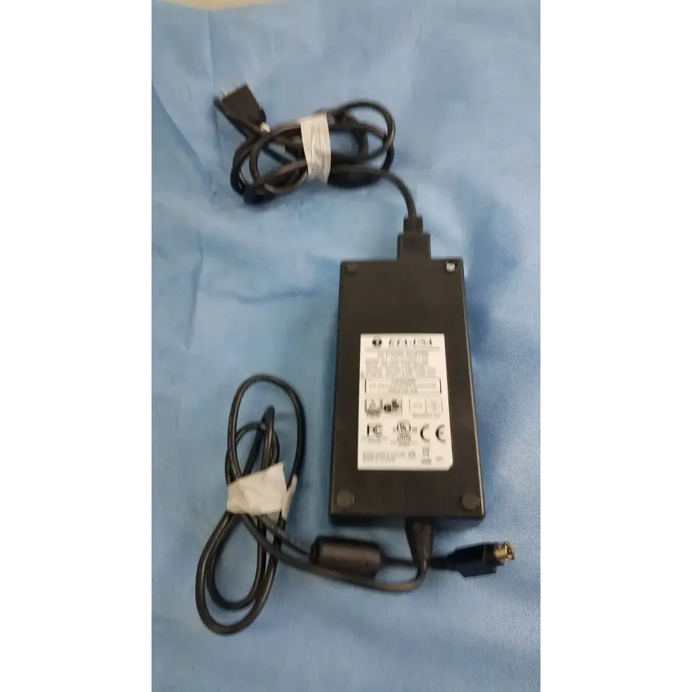 Reuse Medical AC Power Adapter (Model DTE150-24SX-F-W6) Multipurpose AC to DC Adapters, second-hand product photo 1