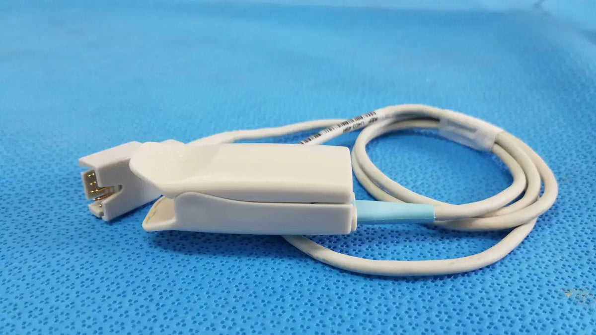 Reuse Medical Adult SpO2 Finger Clip Sensor 8-Pin Medical Cables & Cords, second-hand product photo 1