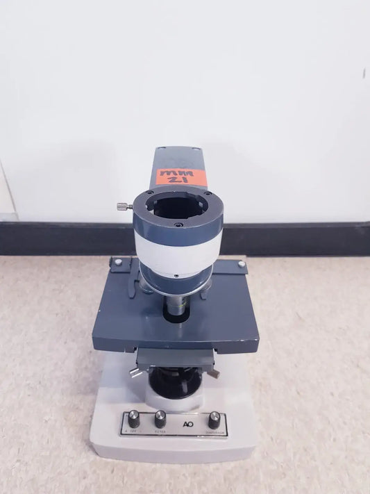 Reuse Medical AO Scientific Instruments One-Ten Illuminator Model # 1130A Microscopes, second-hand product photo 1
