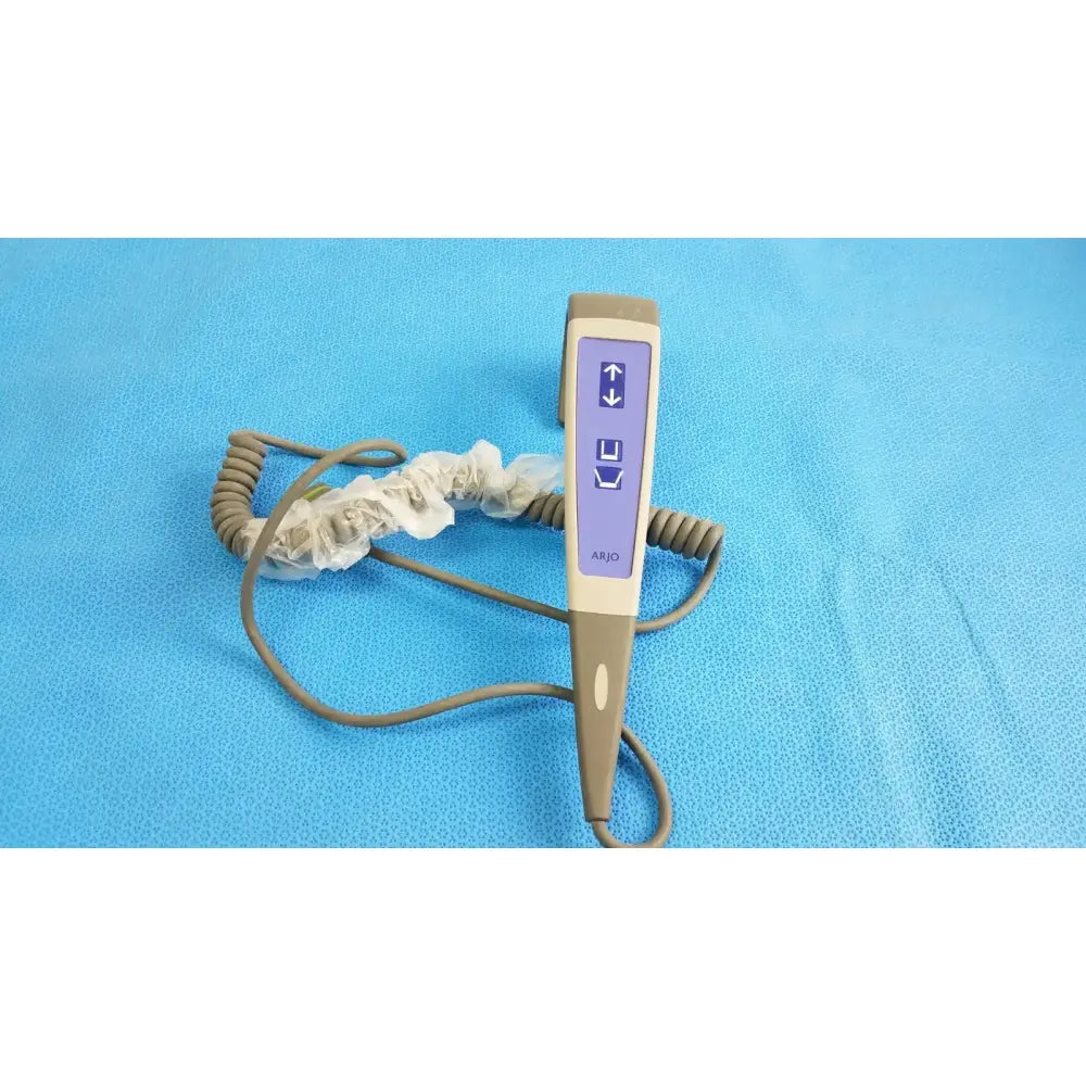 Reuse Medical Arjo Hand Wired Remote Control for Patient Lifts Other Healthcare, Lab & Dental, second-hand product photo 1