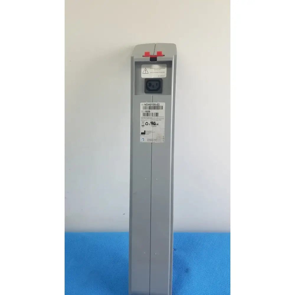 Reuse Medical ArjoHuntleigh NDA0100-03 Battery Pack 4.0Ah Other Medical & Lab Equipment, second-hand product photo 1