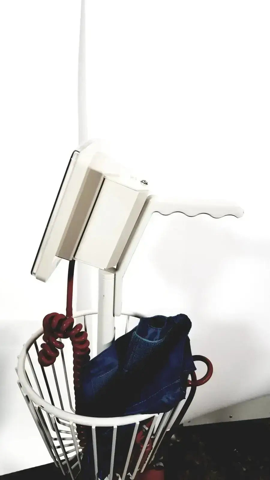 Baum Baumanometer Roll By Aneroid Sphygmomanometer Mobile Blood Pressure Unit Aneroid Sphygmomanometer, second-hand product photo 12