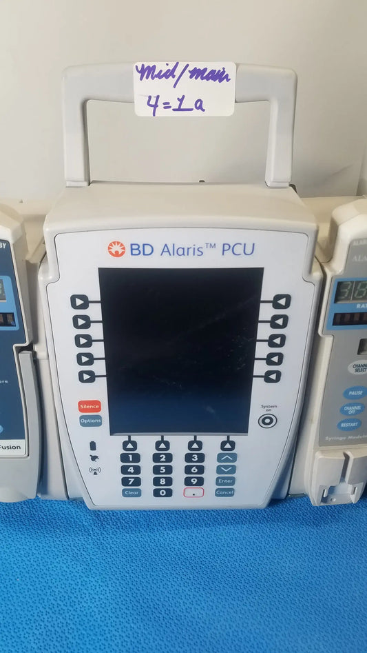 BD Alaris 8015 PC Pump With 2x 8100 Modules Modular Infusion Pump System, second-hand product photo 2