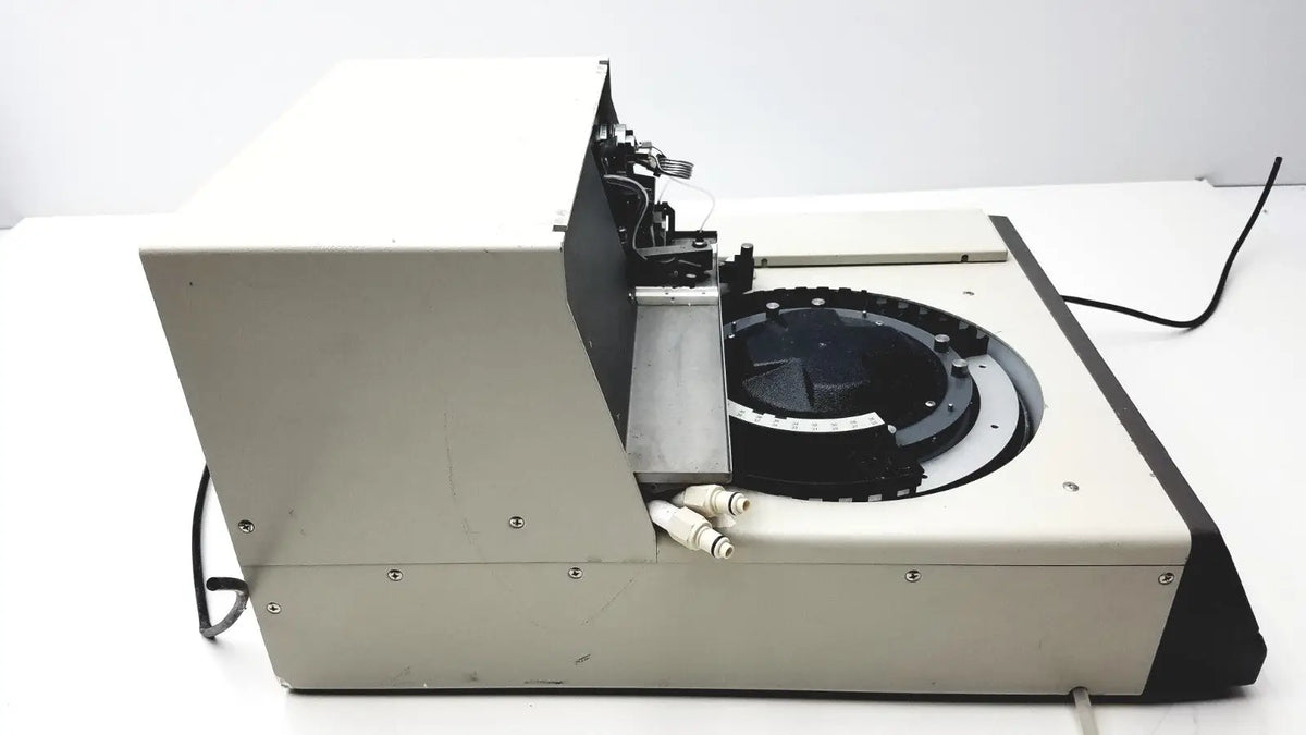 Beckman System Gold autosampler 507 in beige and black with circular rotating platform for hplc laboratory reuse medical use