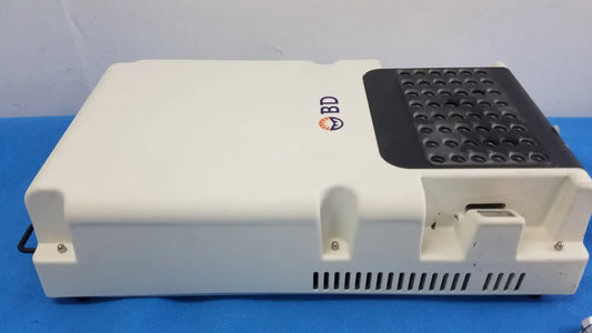 Becton Dickinson & Company BD Prewarm Heater Ref 442950 Prewarm Heater, second-hand product photo 2