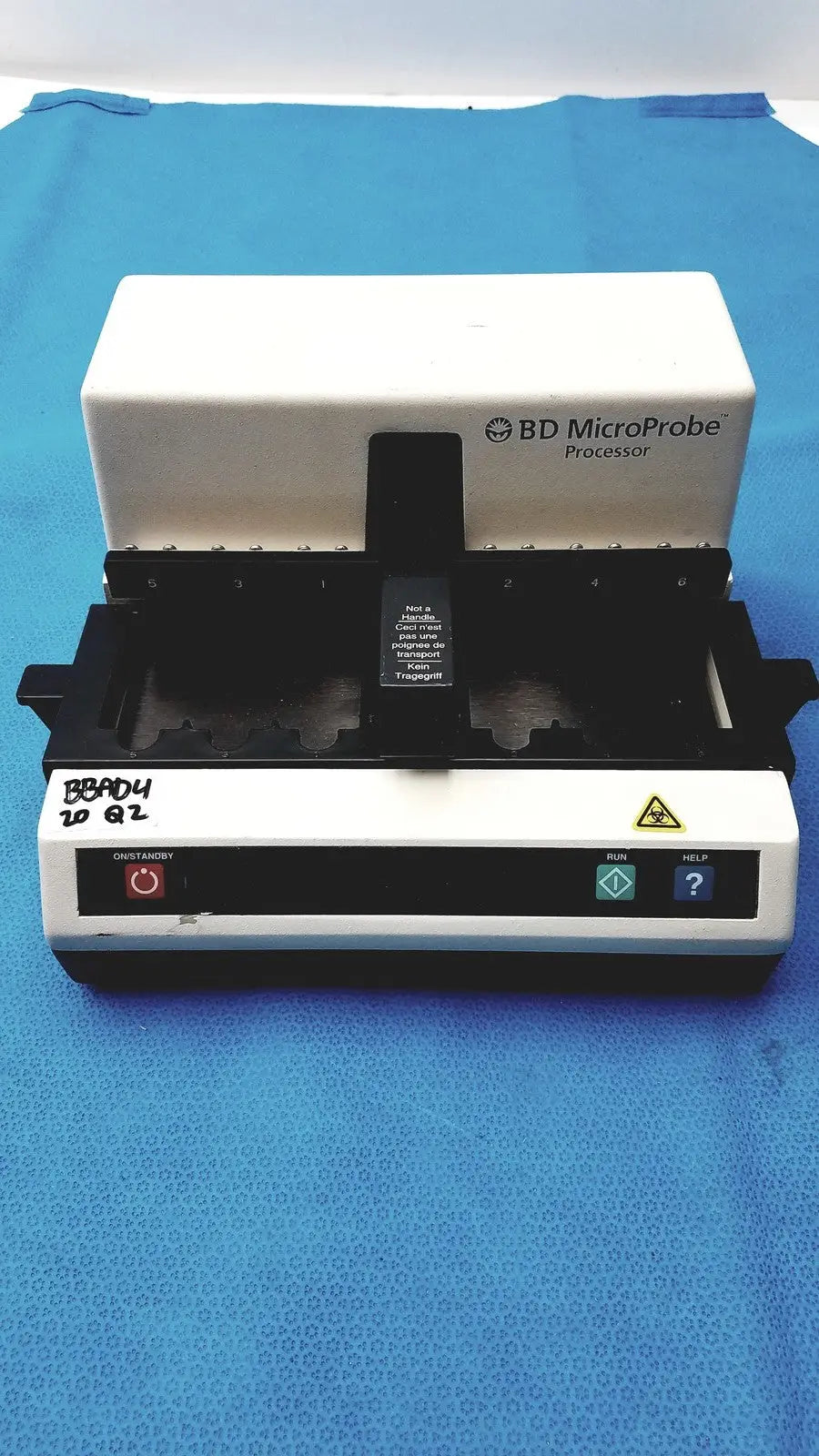 Becton dickinson microprobe 250100 processor with jerome power supply white and black lab instrument with digital display panel
