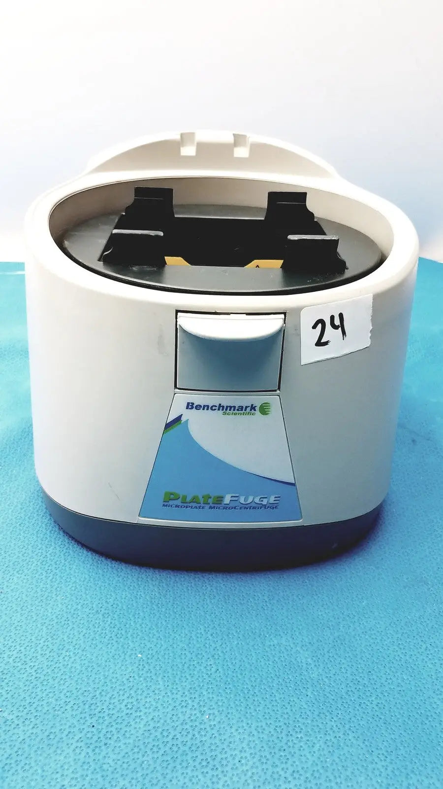 Reuse Medical Benchmark PlateFuge C2000 Microplate Microcentrifuge with Rotor Centrifuge Tubes, second-hand product photo 1