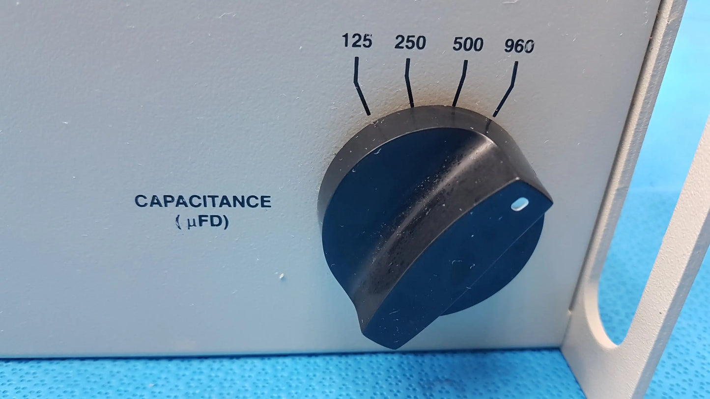 Bio-Rad 1652087 Capacitance Extender Electrophoresis Laboratory Device - Capacitance Extender