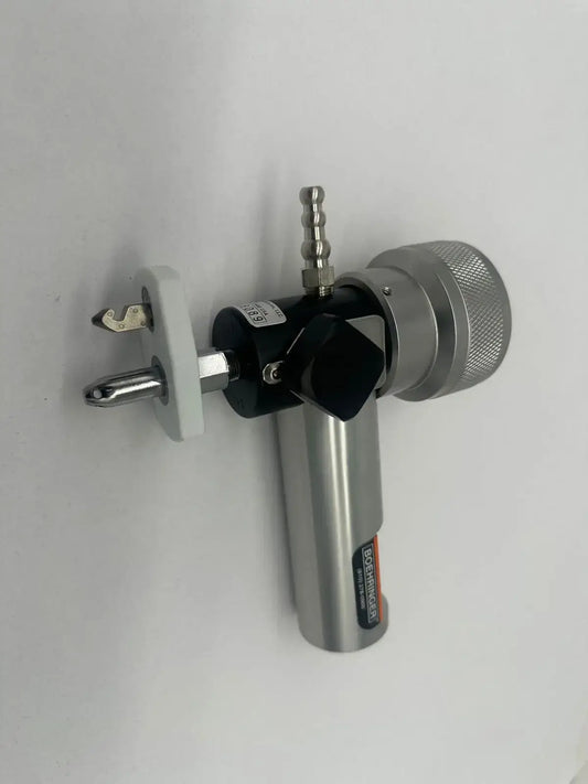 Boehringer 3840 Platinum Series Suction Regulator High Vacuum / High Flow Suction Regulator, second-hand product photo 2
