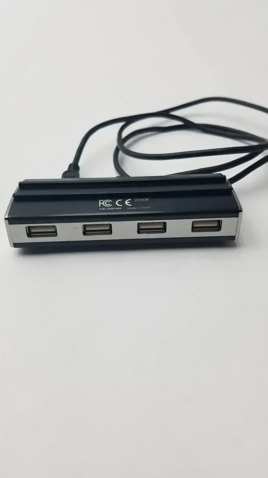 C2G 29508 4-Port USB-2.0 Aluminum Hub for Chromebooks, Laptop, & Desktops USB Hub, second-hand product photo 10