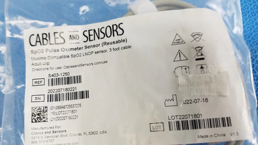 Adult spo2 pulse oximeter sensor s403-1250 in clear plastic packaging with masimo compatible clip and 3-foot cable