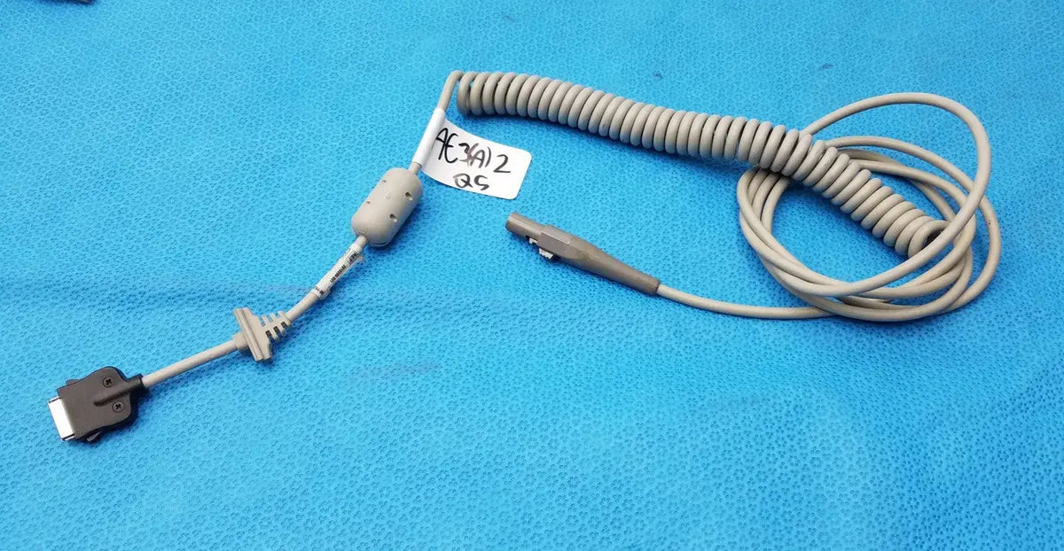 Reuse Medical CareFusion Coiled Data Cable for Cam 14 Module Hirose HRS 2016560-001 Medical Cables & Cords, second-hand product photo 1