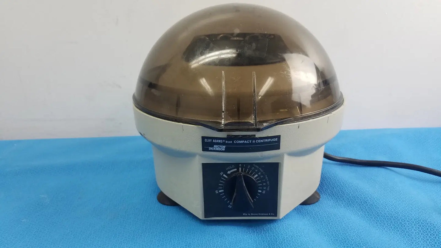 Reuse Medical Clay Adams Compact II Centrifuge 0225 Becton Dickinson 6-Place Rotor Other Medical & Lab Equipment, as-is (for parts) product photo 1