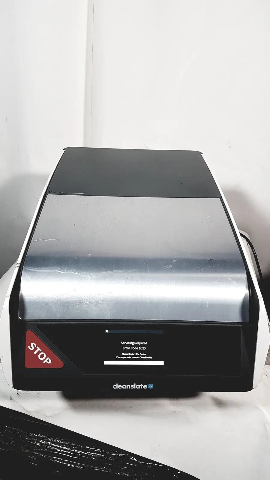 Reuse Medical CleanSlate UV CSUV-UG6CX UV Mobile Device Sterilizer System Other Medical & Lab Equipment, second-hand product photo 1