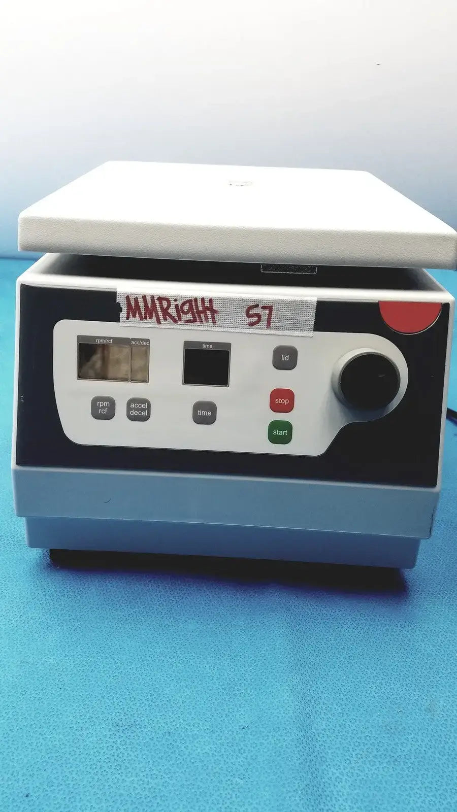 Reuse Medical Corning LSE 306.00 V51 Centrifuge 120VAC Other Medical & Lab Equipment, second-hand product photo 1
