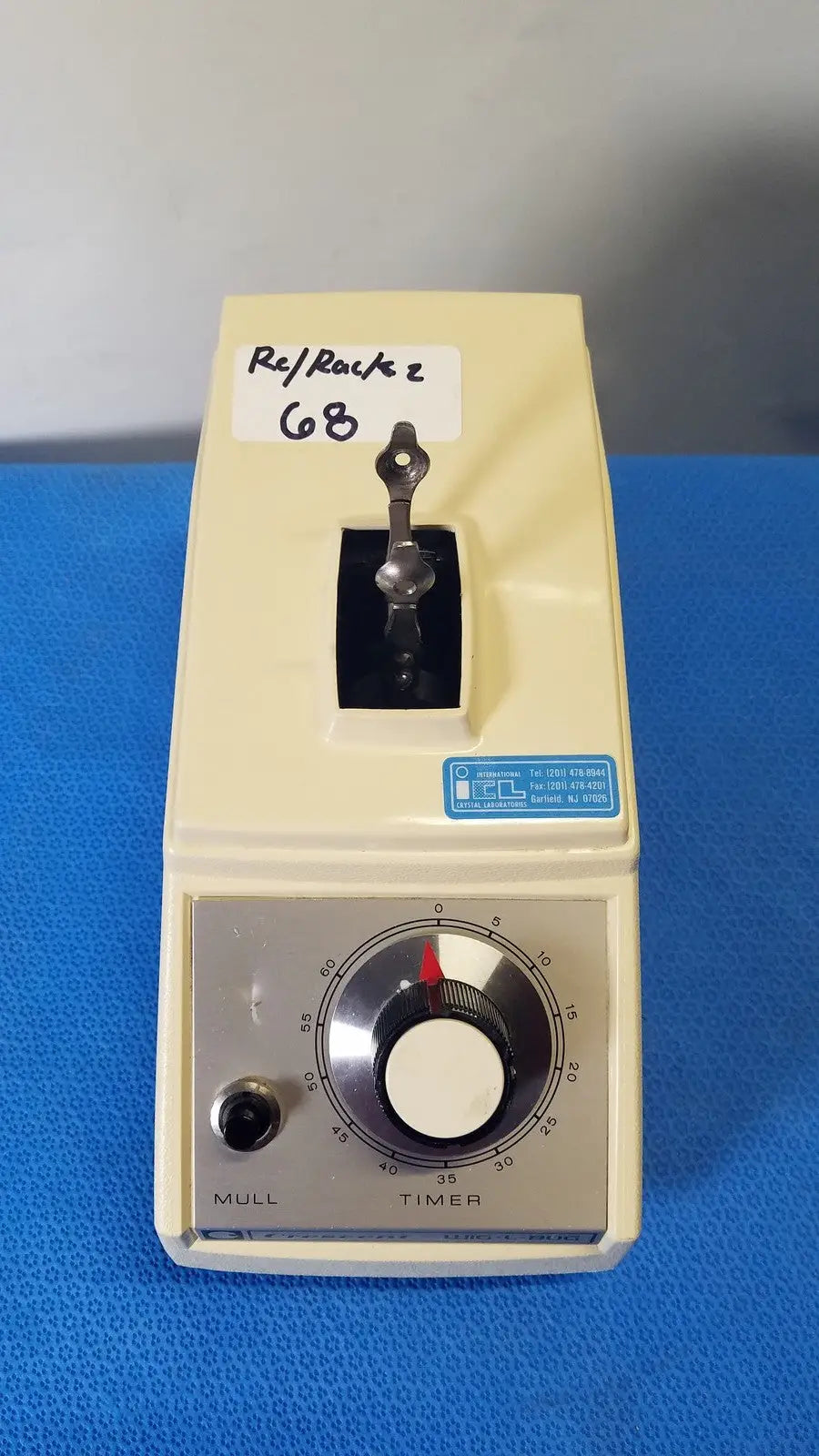 Reuse Medical Crescent Dental WIG-L-BUG Amalgamator - 3110B Other Medical & Lab Equipment, as-is (for parts) product photo 1