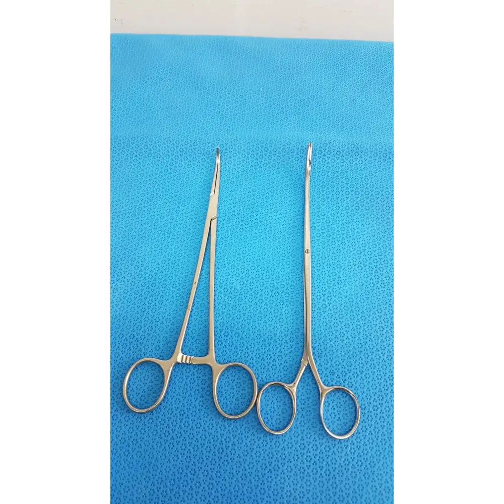 Reuse Medical Curved Hemostatic Forceps & Clamp Set – Stainless Steel Surgical Tools Lot of 2 Forceps, Hemostats & Needle Holders, second-hand product photo 1