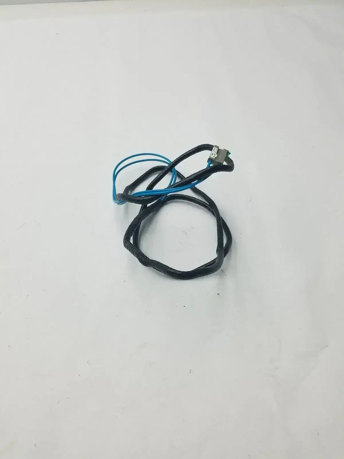 Unbranded D-171-15R-B ISW-D Black and Blue Wire Cable Wire Cable, second-hand product photo 2
