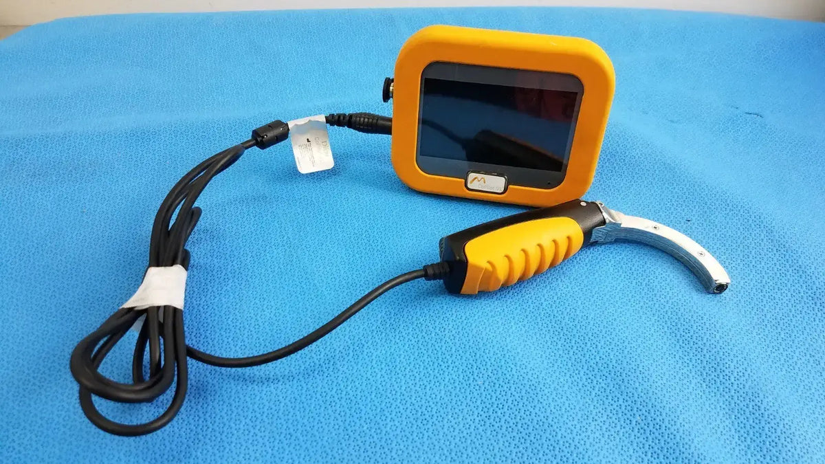 Reuse Medical Dilon Copilot VL Radiation Detection Survey Meter Radiation Detectors, second-hand product photo 1