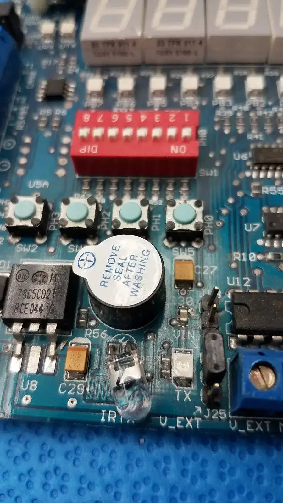 Unbranded Dragon12-Plus 2 REV G USB Development Board Electronic Computer Educational Lab Development Board, second-hand product photo 12