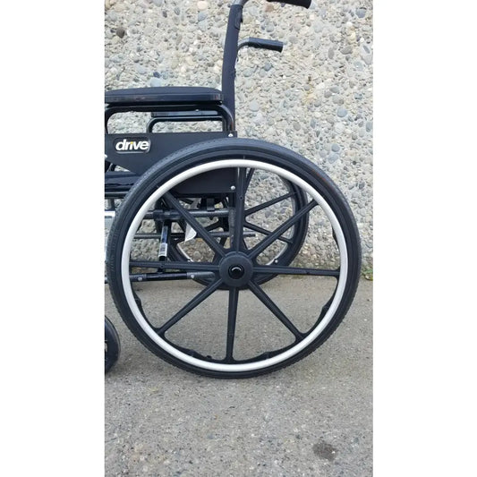 Reuse Medical Equipment Drive M3 Sport Folding Manual Wheelchair – Lightweight Design Wheelchairs, second-hand product photo 2