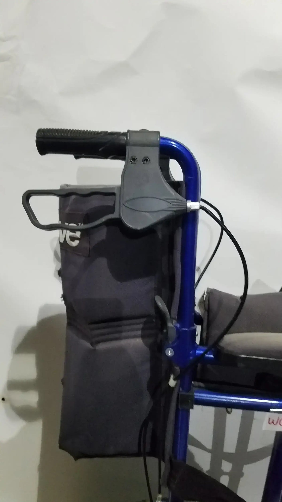 Reuse Medical Equipment Drive Medical Expedition Folding Manual Wheelchair - Lightweight Black Comfort Seat Wheelchairs, second-hand product photo 23