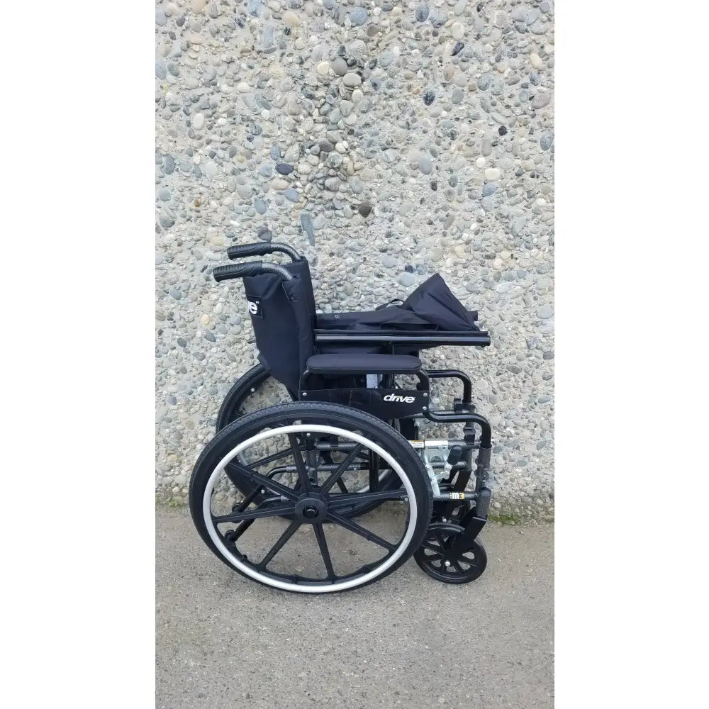 Reuse Medical Equipment Drive Medical M3 Folding Manual Wheelchair Wheelchairs, second-hand product photo 19