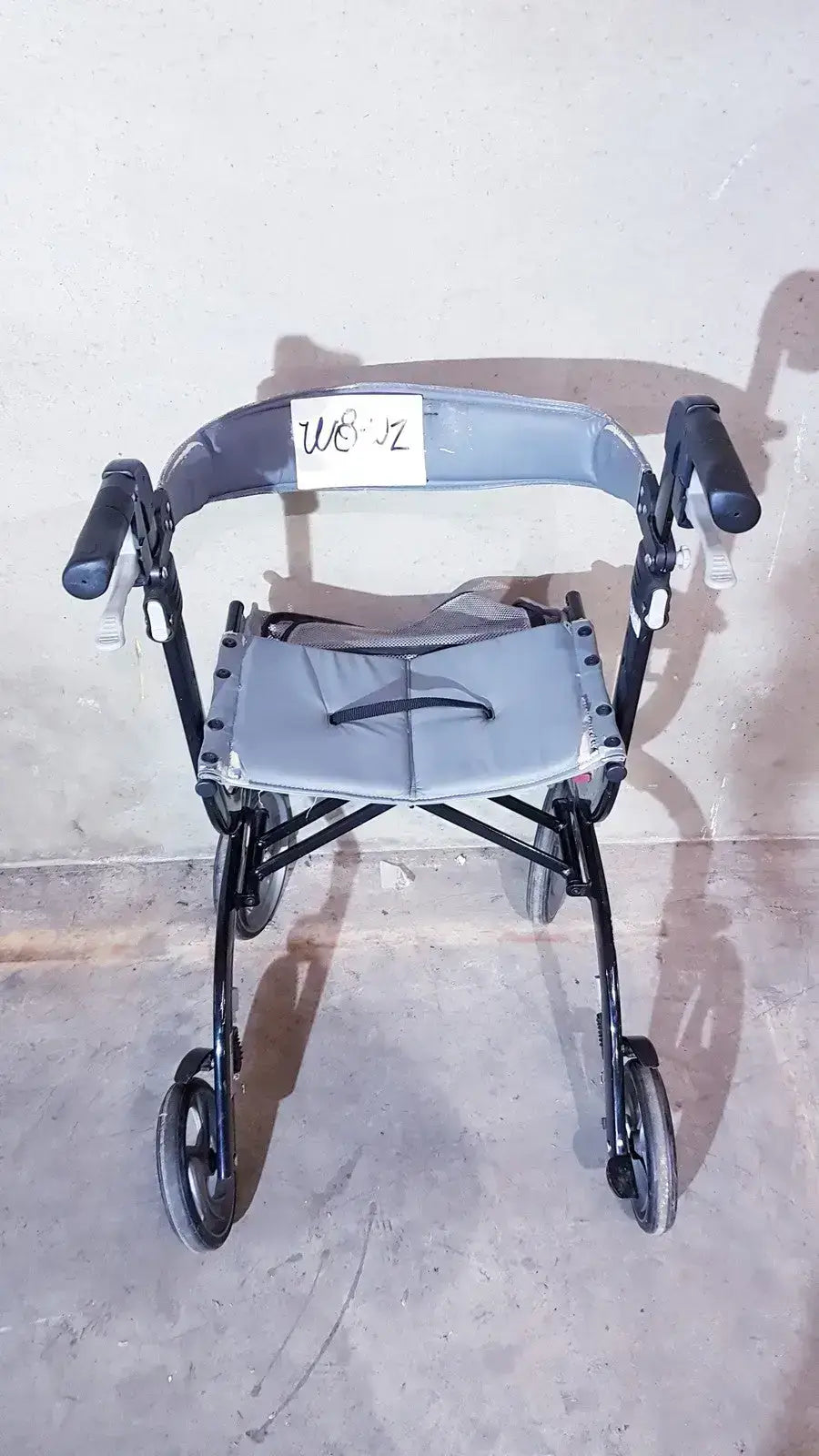 Drive Medical Nitro Aluminum Rollator Walker 10" Casters, Black & White Rollator Walker, second-hand product photo 15