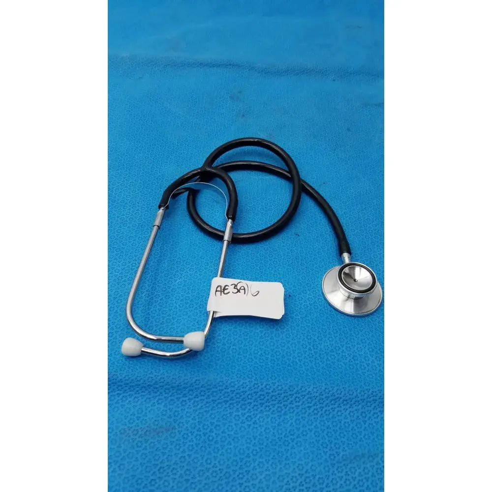 Reuse Medical Dual Head Stethoscope Black Professional Acoustic 2-Sided Chestpiece Acoustic/Traditional Stethoscopes, second-hand product photo 1