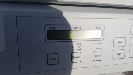 Eppendorf 5804 Refrigerated Benchtop Centrifuge Refrigerated Benchtop Centrifuge, second-hand product photo 2