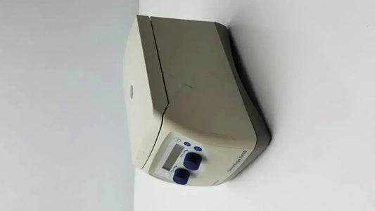 Eppendorf Model 5418 Microcentrifuge Centrifuge Laboratory Microcentrifuge, second-hand product photo 2