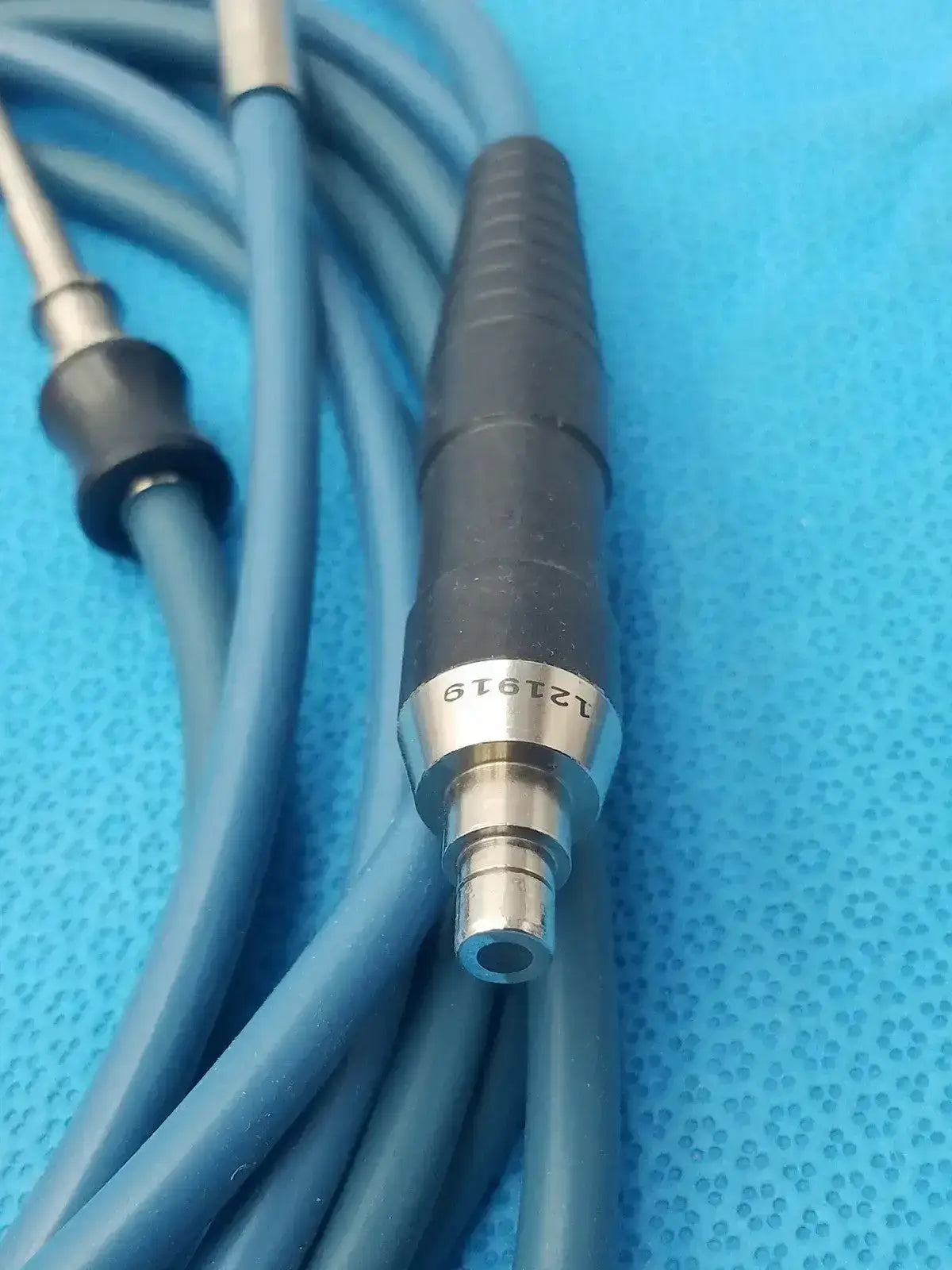 Micromedics Fiber Optic Light Cable With Micromedics IN-8640 Sterilization Case Fiber Optic Light Cable, second-hand product photo 8