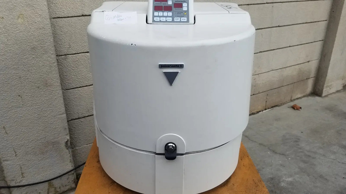 Reuse Medical Fritsch Pulverisette 5 Planetary Ball Mill 05.5000/01444 Lab Grinder 2015 Other Medical & Lab Equipment, second-hand product photo 1