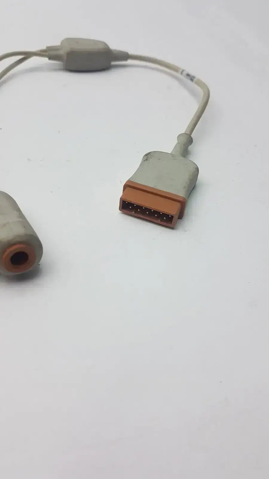 GE Healthcare GE Reusable Temperature Probe ASSY Care DUAL Temp 0.5M REF 2016008-001 Patient Monitoring Accessory, second-hand product photo 8