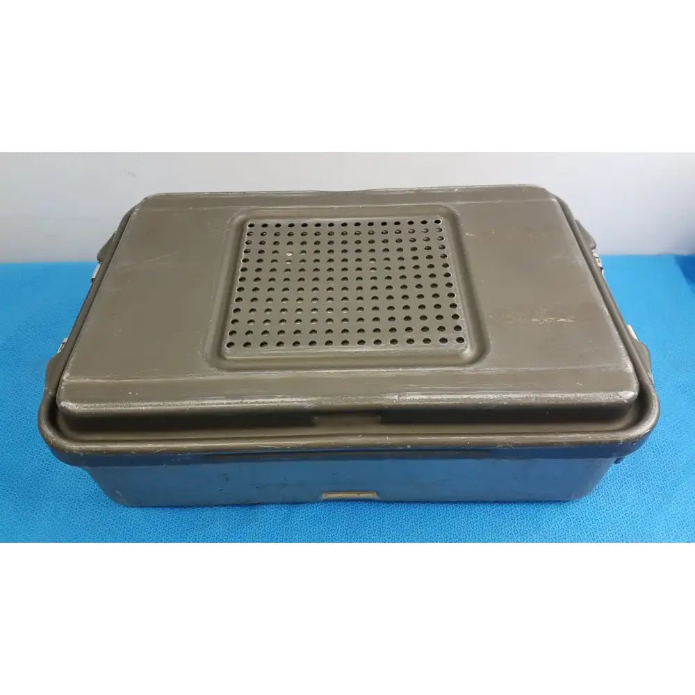 Reuse Medical Genesis Stainless Steel Instrument Sterilization Tray with Lid Organizer Sterilization Trays & Cases, second-hand product photo 1