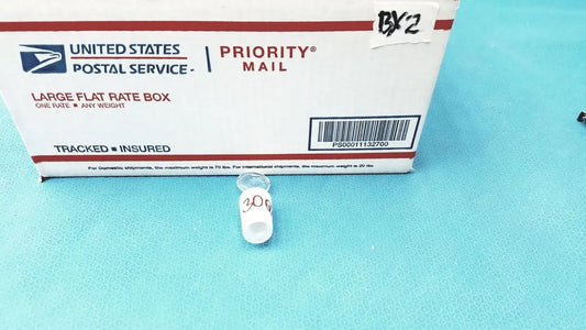 Reuse Medical Glass Stopper for Laboratory Use – Quality Lab Glassware Other Medical & Lab Equipment, second-hand product photo 1