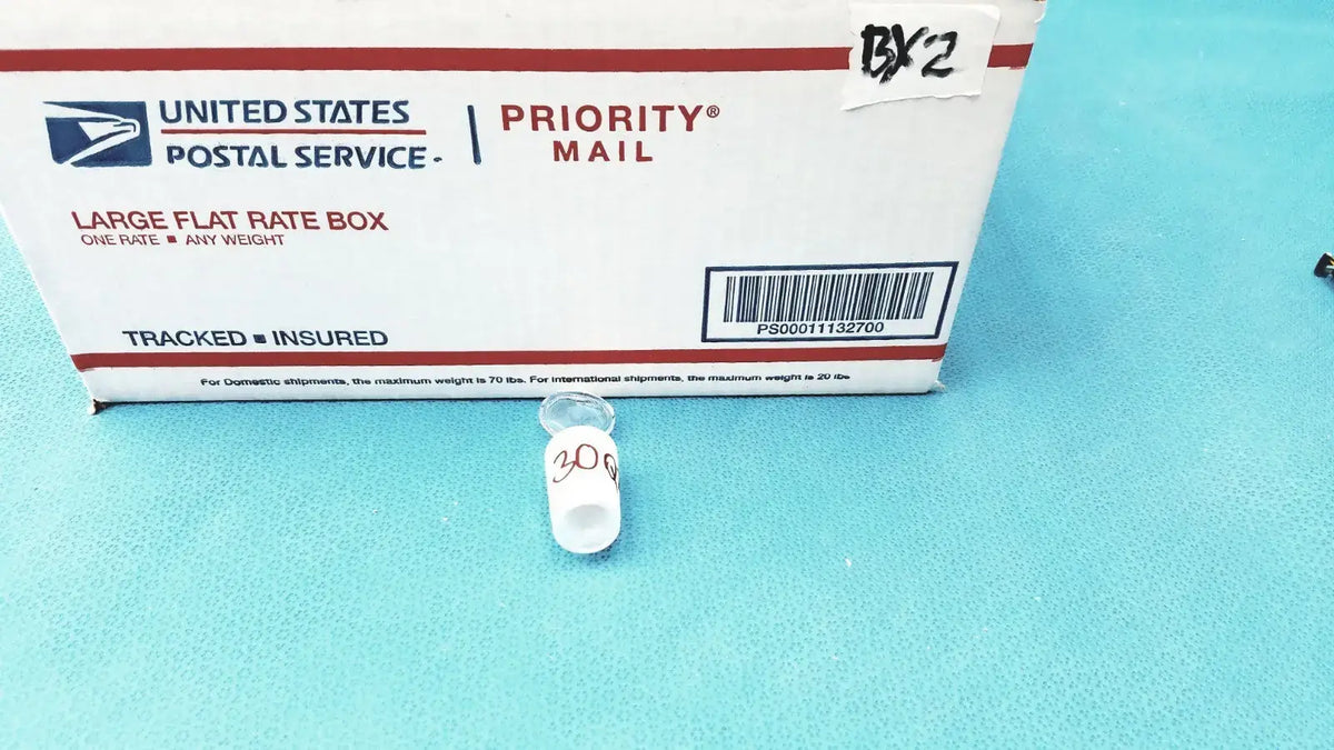 Reuse Medical Glass Stopper for Laboratory Use – Quality Lab Glassware Other Medical & Lab Equipment, second-hand product photo 1