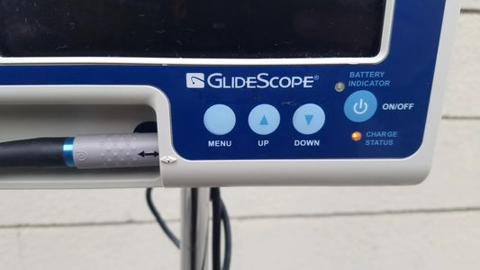 GlideScope PV132067 Portable GVL Vital Signs Monitor With Stand Portable Video Monitoring System / Clinical Display Unit, second-hand product photo 2