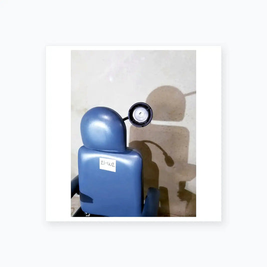 Global Surgical Corporation SMR Apex 2400 Exam Chair w/ Solarlite Lamp S900117 Exam Chair, second-hand product photo 2
